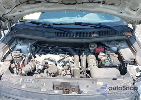 2016 Ford Police Interceptor z USA, uszkodzony, nr VIN 1FM5K8AT1GGD32355